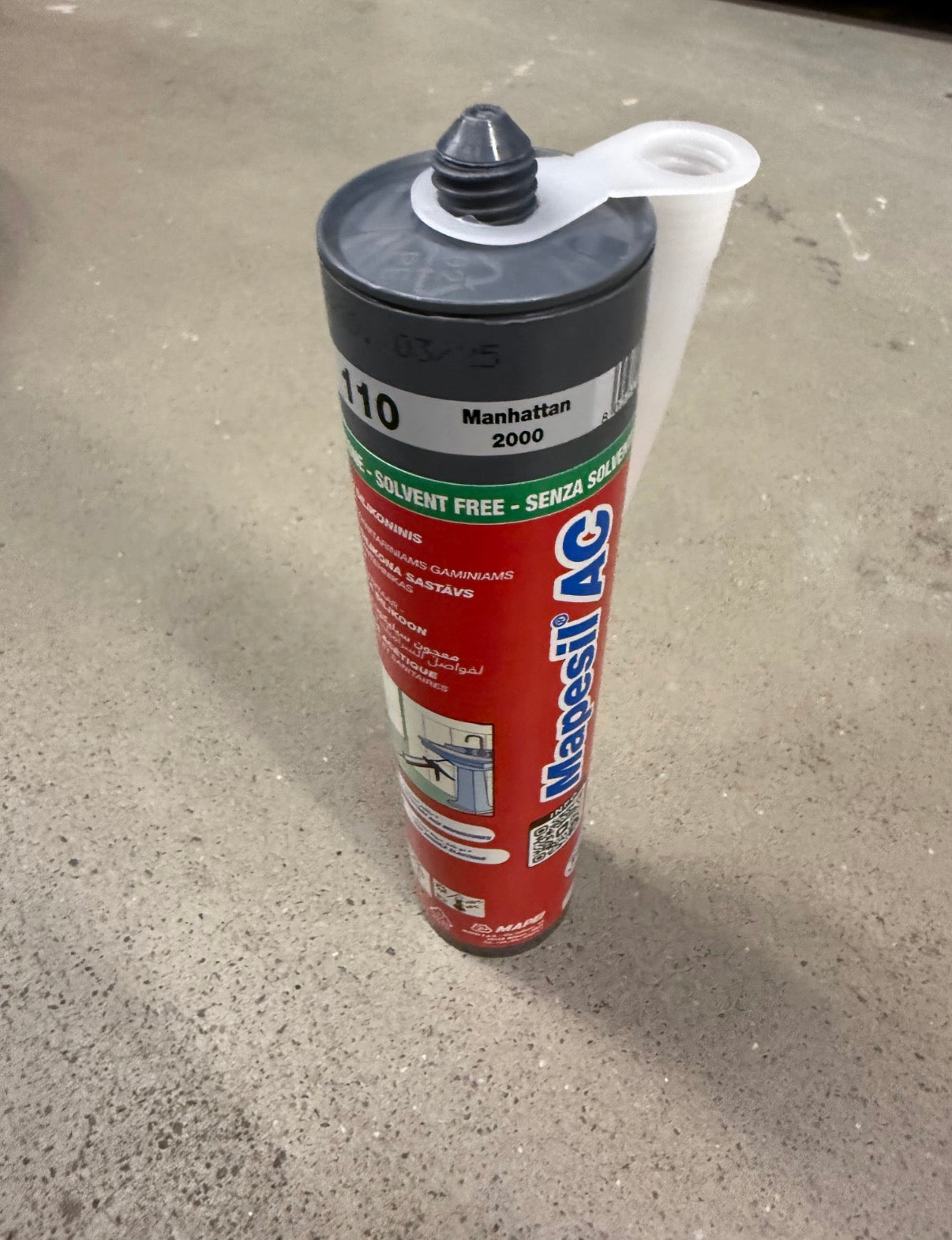 Mapei Mapesil AC 310ml harmaa silikoni (väri 110 Manhattan), ammattimainen homeenkestävä saumausaine märkätiloihin ja keraamisille laatoille